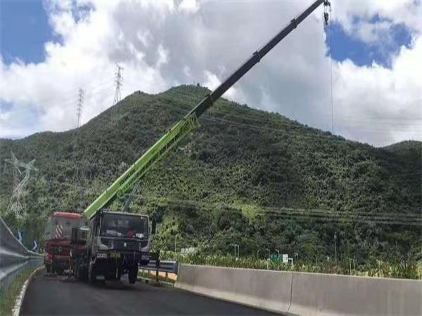 大同市吊车公司_吊车出租大型吊装应避免以下几点